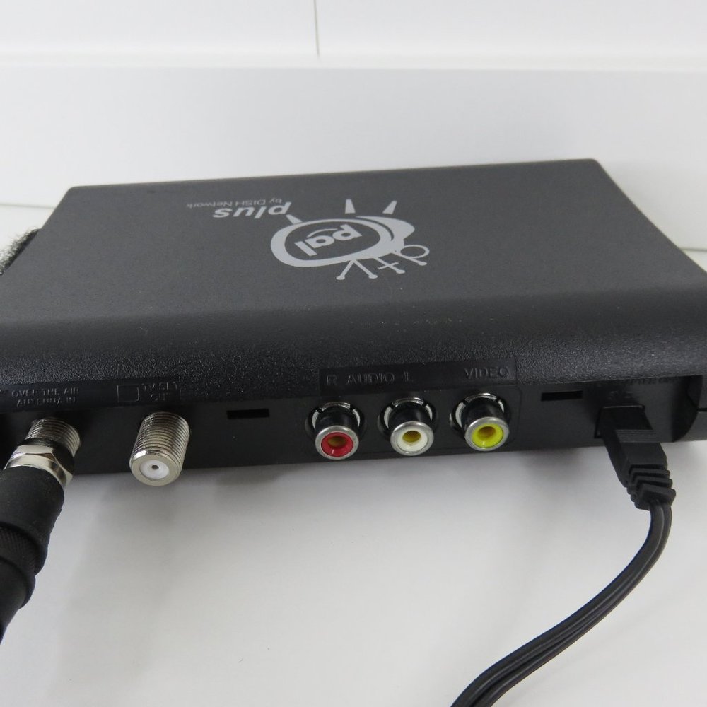 Dish Network DTV Pal Plus + Power Supply, Cable & Remote - Picture 6 of 7